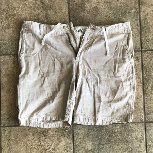 Eddie Bauer Linen Shorts (2) - Picture 2 of 11